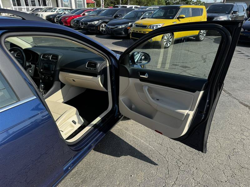 Used 2014 Volkswagen Jetta TDI FWD image 23
