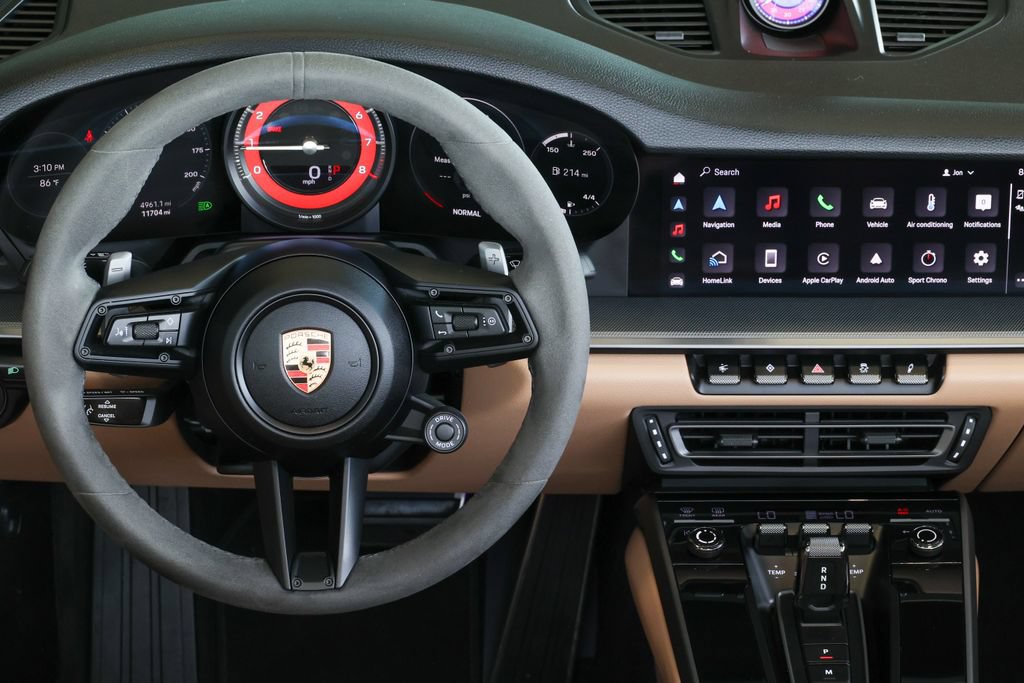 Certified 2024 Porsche 911 Cabriolet image 70