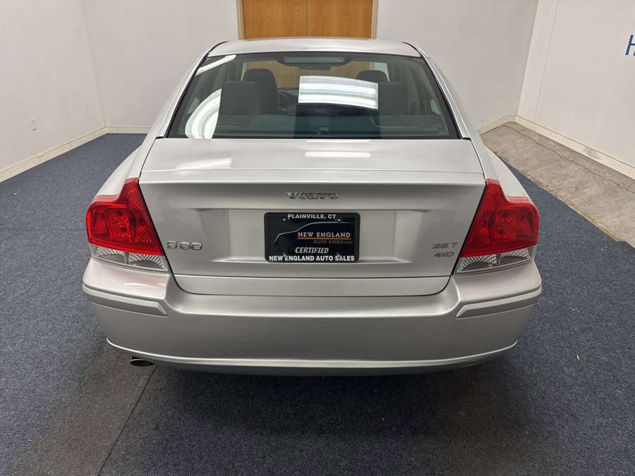 Used 2005 Volvo S60 2.5T AWD/4WD image 16