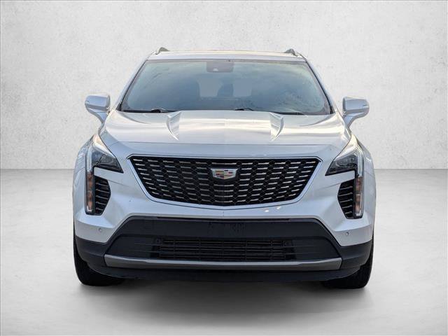 Used 2021 Cadillac XT4 Premium Luxury w/ Driver Awareness Package FWD image 2