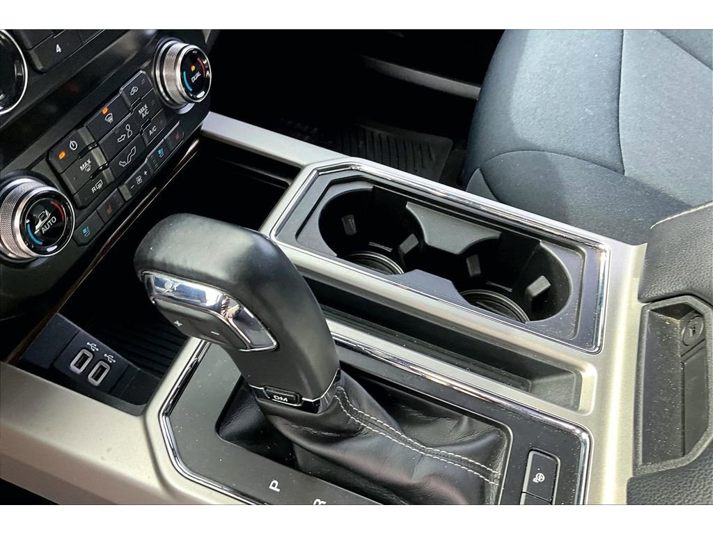 Used 2019 Ford F150 Lariat w/ Equipment Group 502A Luxury AWD/4WD image 16