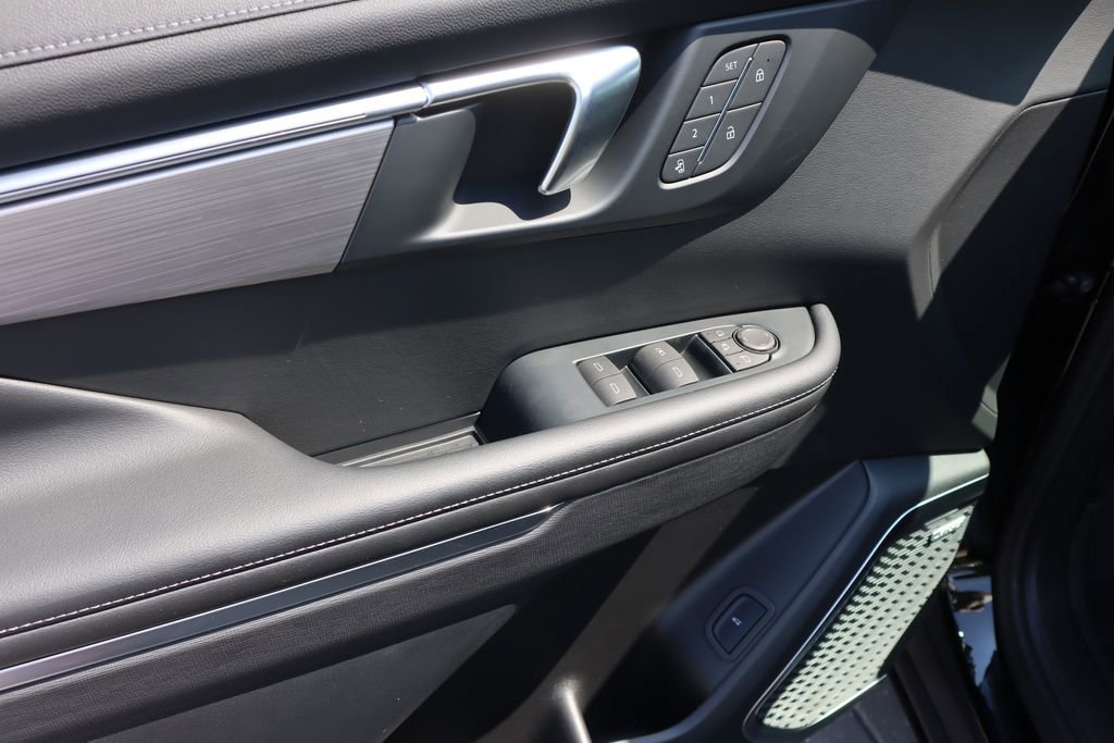 New 2026 Buick Enclave Preferred w/ Power Package FWD image 12