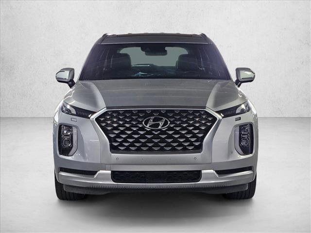 Used 2021 Hyundai Palisade Calligraphy image 2