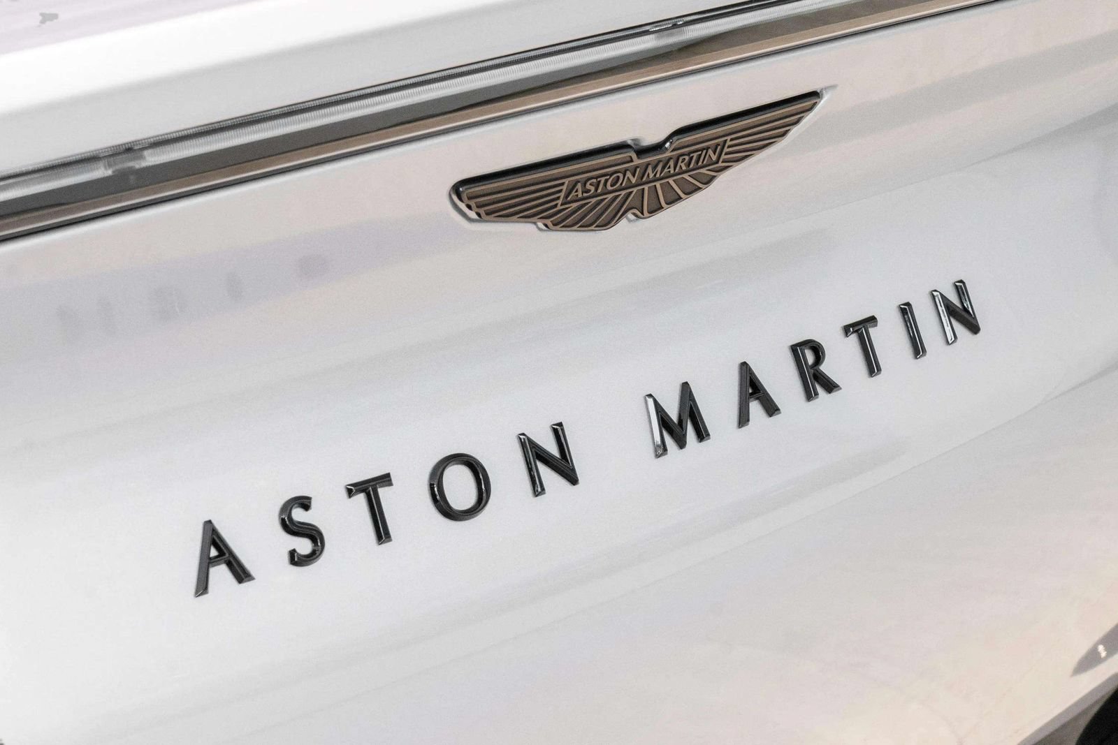New 2026 Aston Martin DBX S AWD/4WD image 64