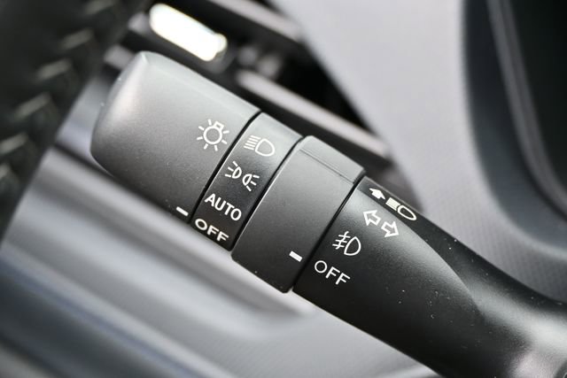 New 2026 Subaru Forester Premium AWD/4WD image 32