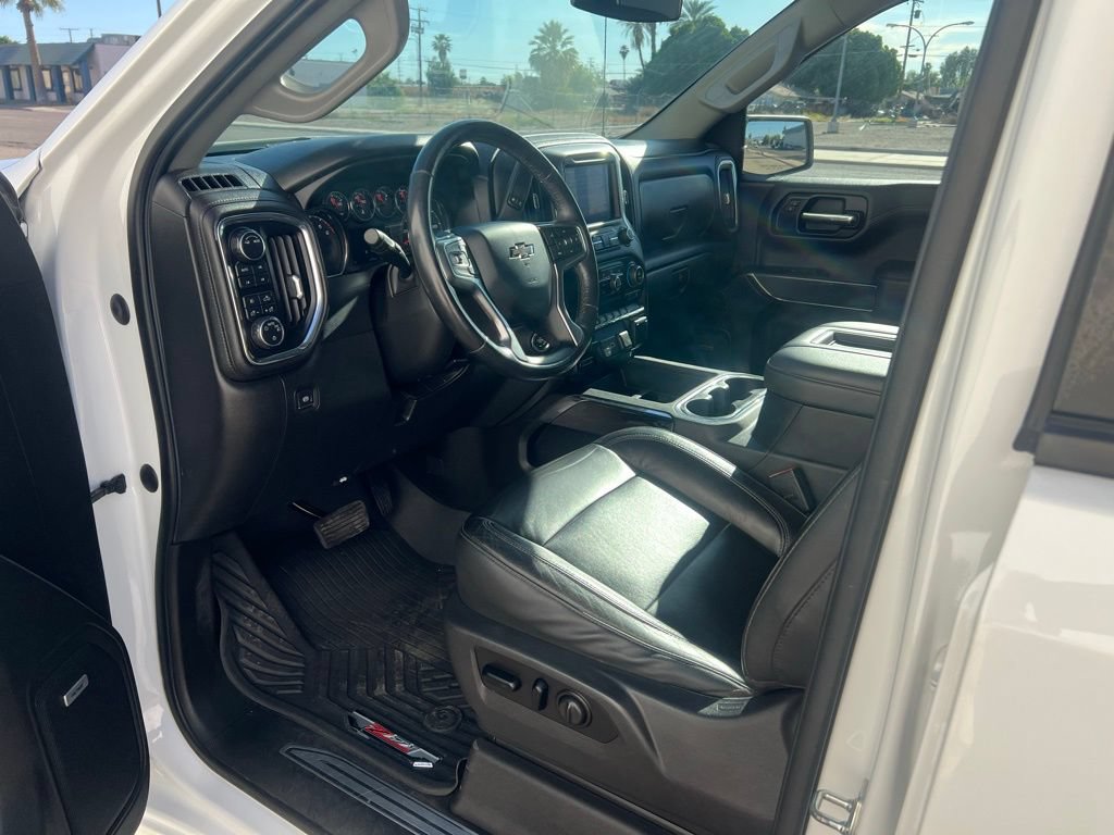 Used 2020 Chevrolet Silverado 1500 LT Trail Boss AWD/4WD image 9