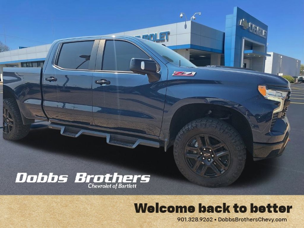 Used 2022 Chevrolet Silverado 1500 LT Trail Boss w/ LT Trail Boss Premium Package AWD/4WD image 7