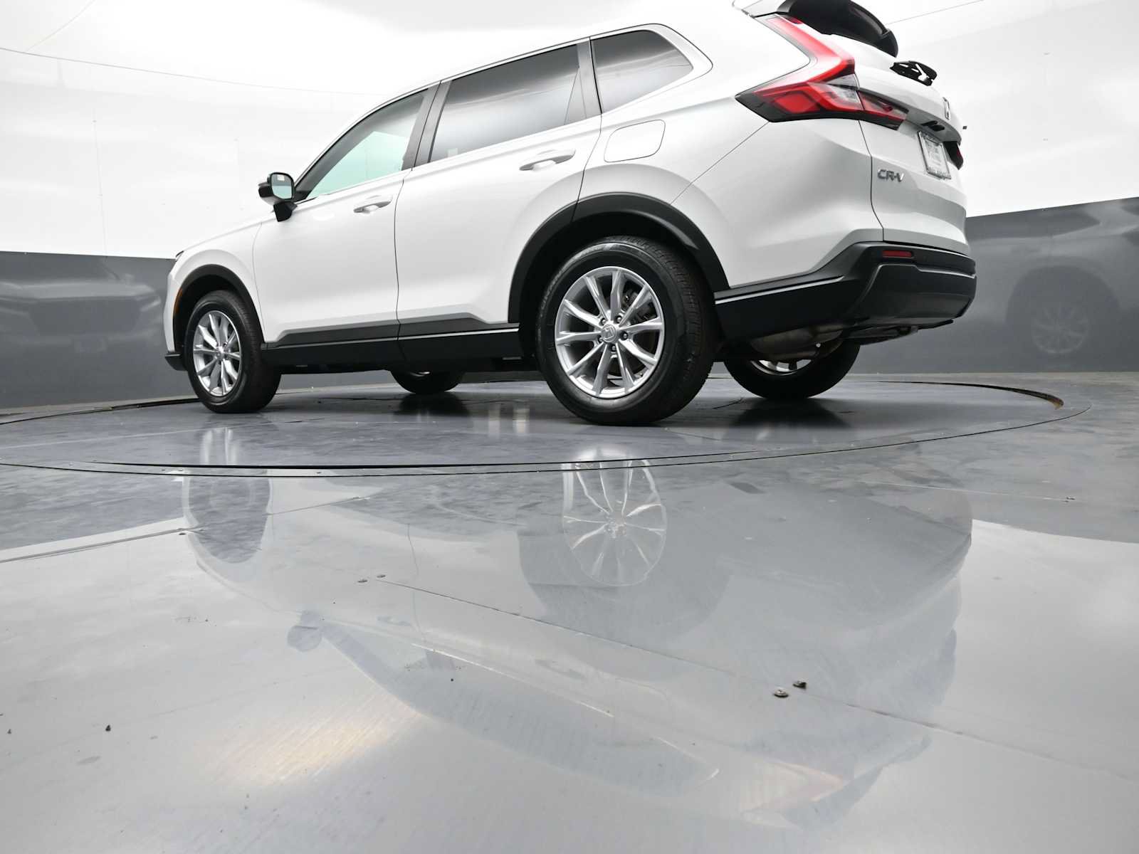 Used 2024 Honda CR-V EX-L image 32