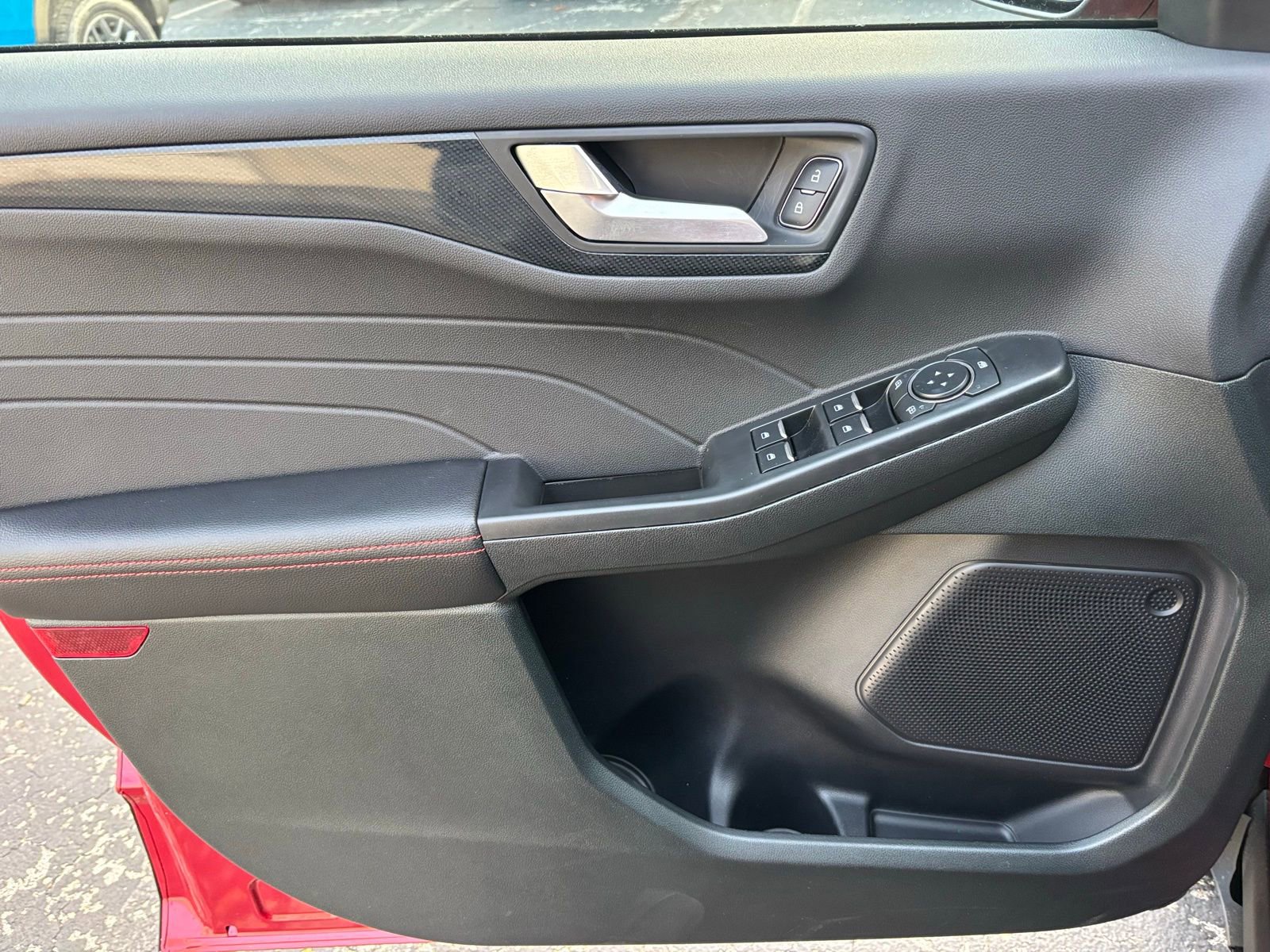 New 2026 Ford Escape ST-Line w/ Tech Pack #1 FWD image 15