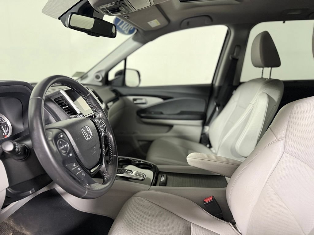 Used 2017 Honda Pilot Elite image 20