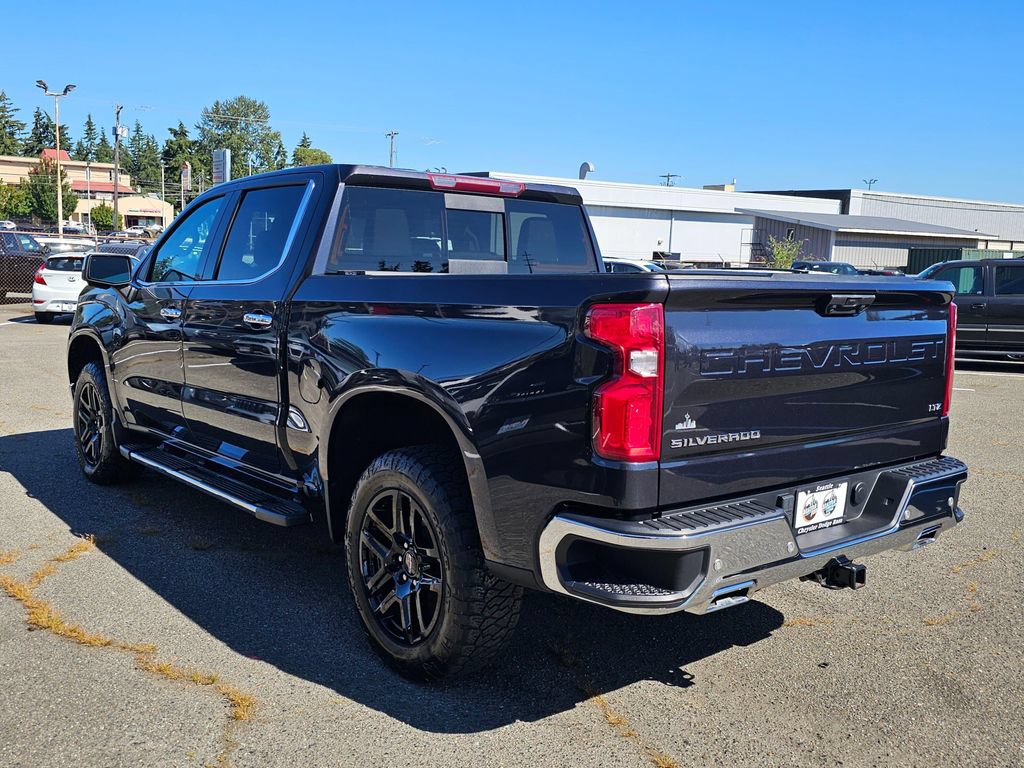Used 2022 Chevrolet Silverado 1500 LTZ AWD/4WD image 5