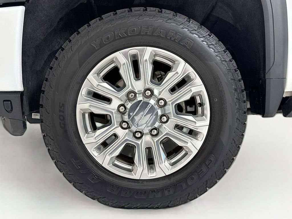 Used 2023 GMC Sierra 3500 Denali w/ Denali Ultimate Package image 30