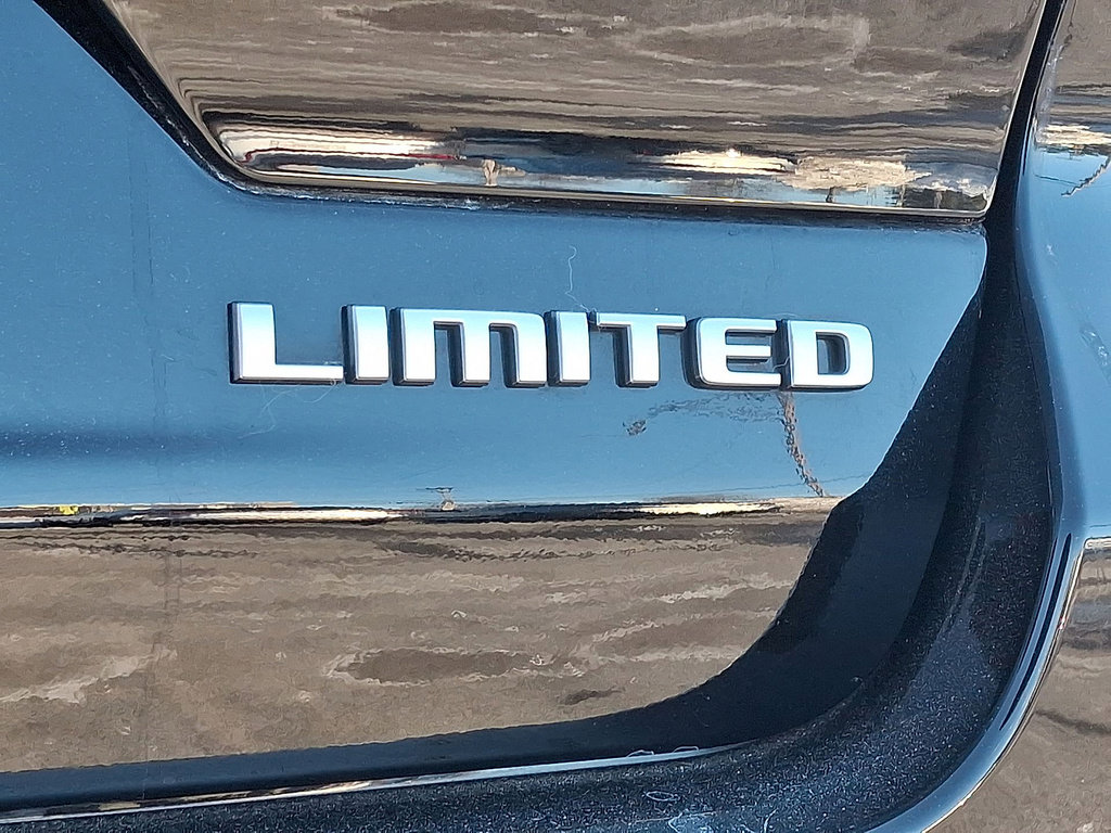 Used 2024 Jeep Grand Cherokee Limited image 24