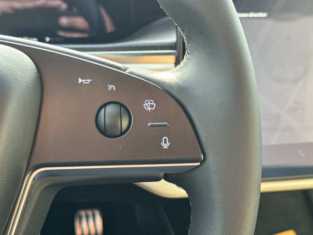 Used 2021 Tesla Model S Plaid image 19