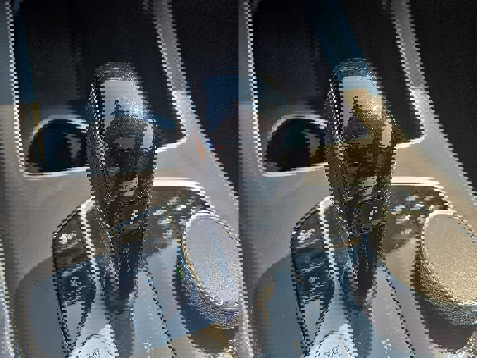 Used 2022 BMW X7 xDrive40i image 16