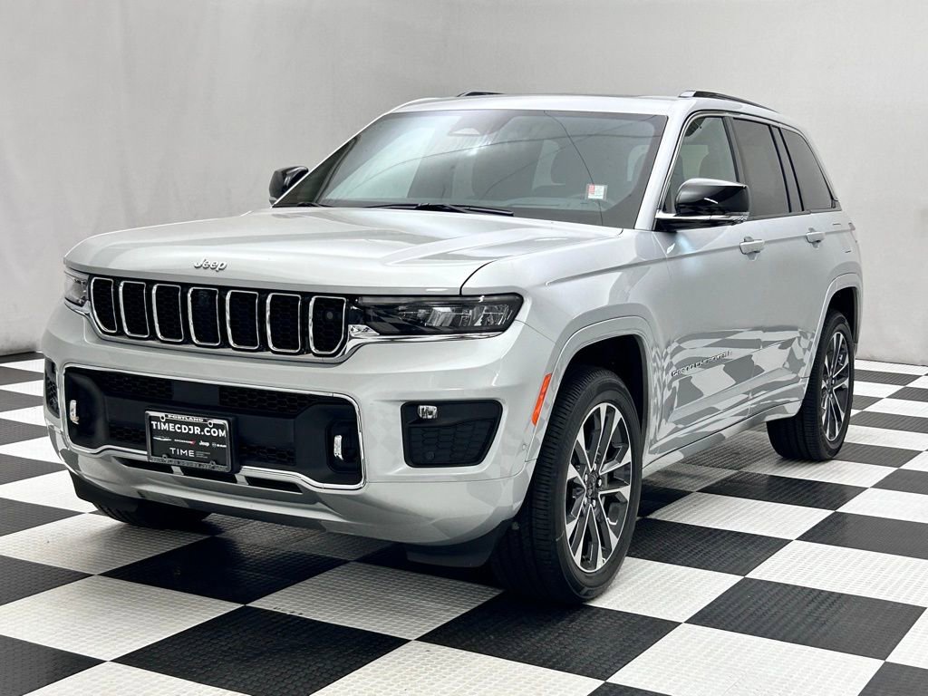 New 2025 Jeep Grand Cherokee Overland w/ Adv Protech Group III image 4