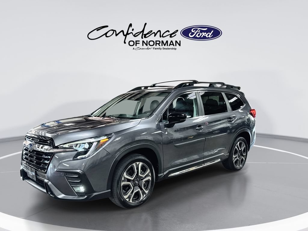 Used 2025 Subaru Ascent Limited AWD/4WD image 4