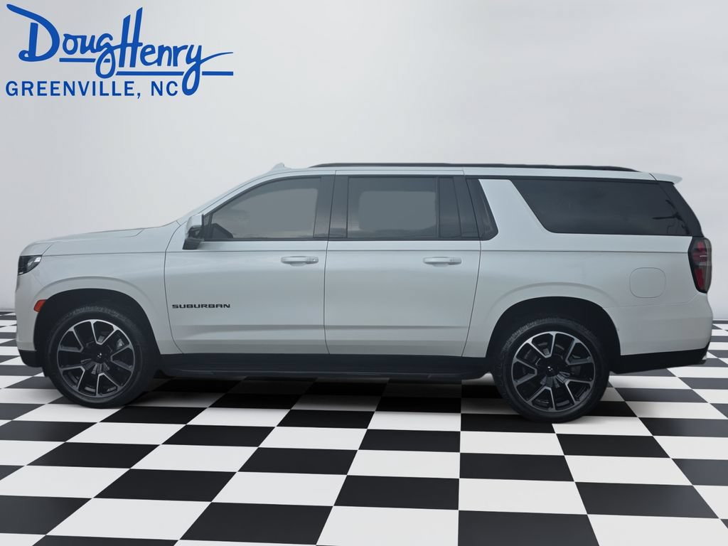 Used 2022 Chevrolet Suburban RST w/ Sport Performance Package AWD/4WD image 2