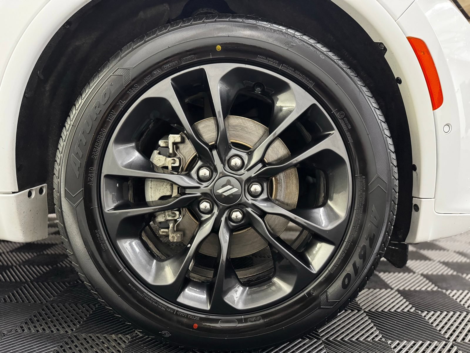 Used 2024 Dodge Durango R/T AWD/4WD image 9