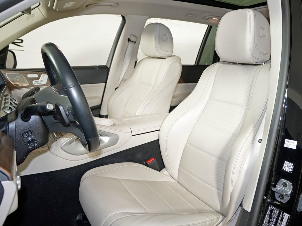Certified 2023 Mercedes-Benz GLS 450 4MATIC image 13