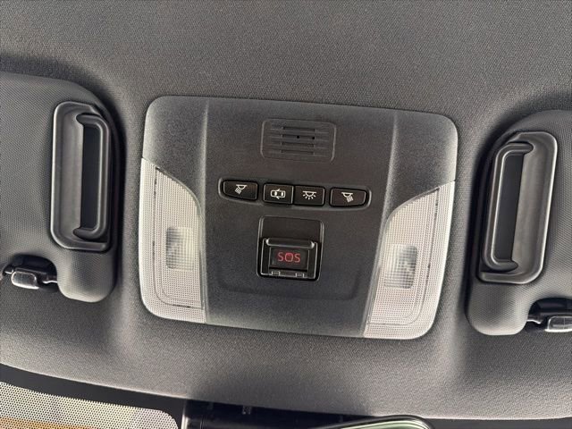 Used 2020 Toyota Corolla SE image 27