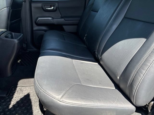 Used 2021 Toyota Tacoma TRD Sport AWD/4WD image 12