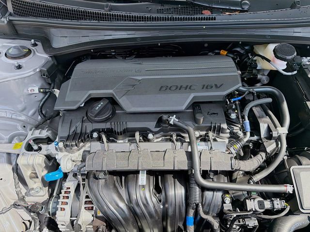 New 2026 Hyundai Elantra SE w/ Cargo Package FWD image 29
