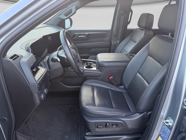 Used 2025 Chevrolet Tahoe Z71 AWD/4WD image 12