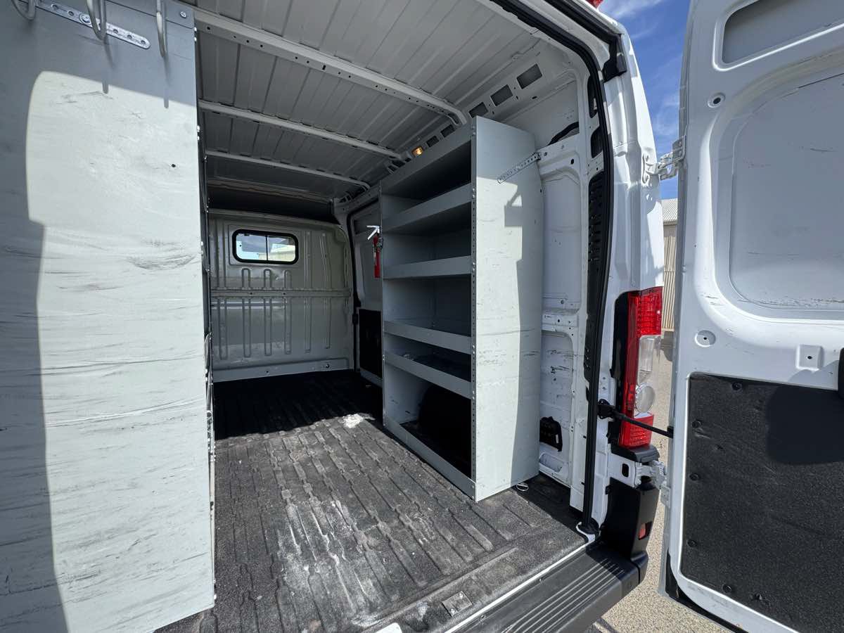 Used 2025 RAM ProMaster 2500 FWD image 16