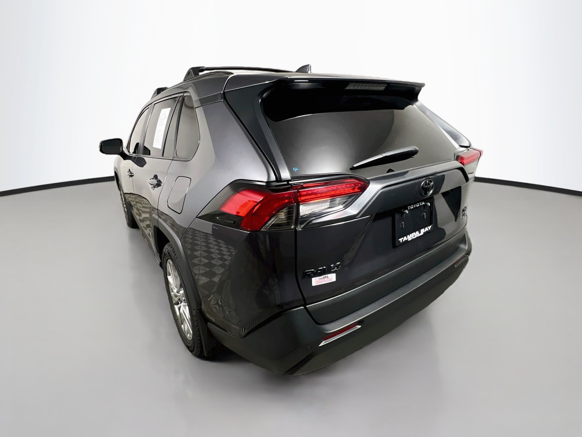 Used 2025 Toyota RAV4 XLE Premium w/ Weather Package AWD/4WD image 8