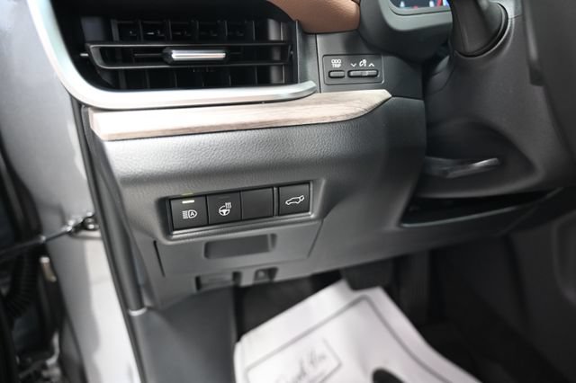 Certified 2026 Toyota Grand Highlander AWD image 29