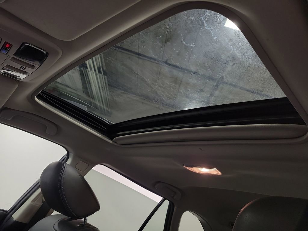 Used 2017 Subaru Outback 2.5i Limited image 15