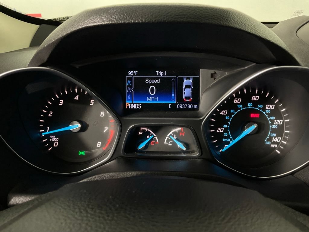 Used 2016 Ford Escape SE w/ Equipment Group 201A FWD image 24