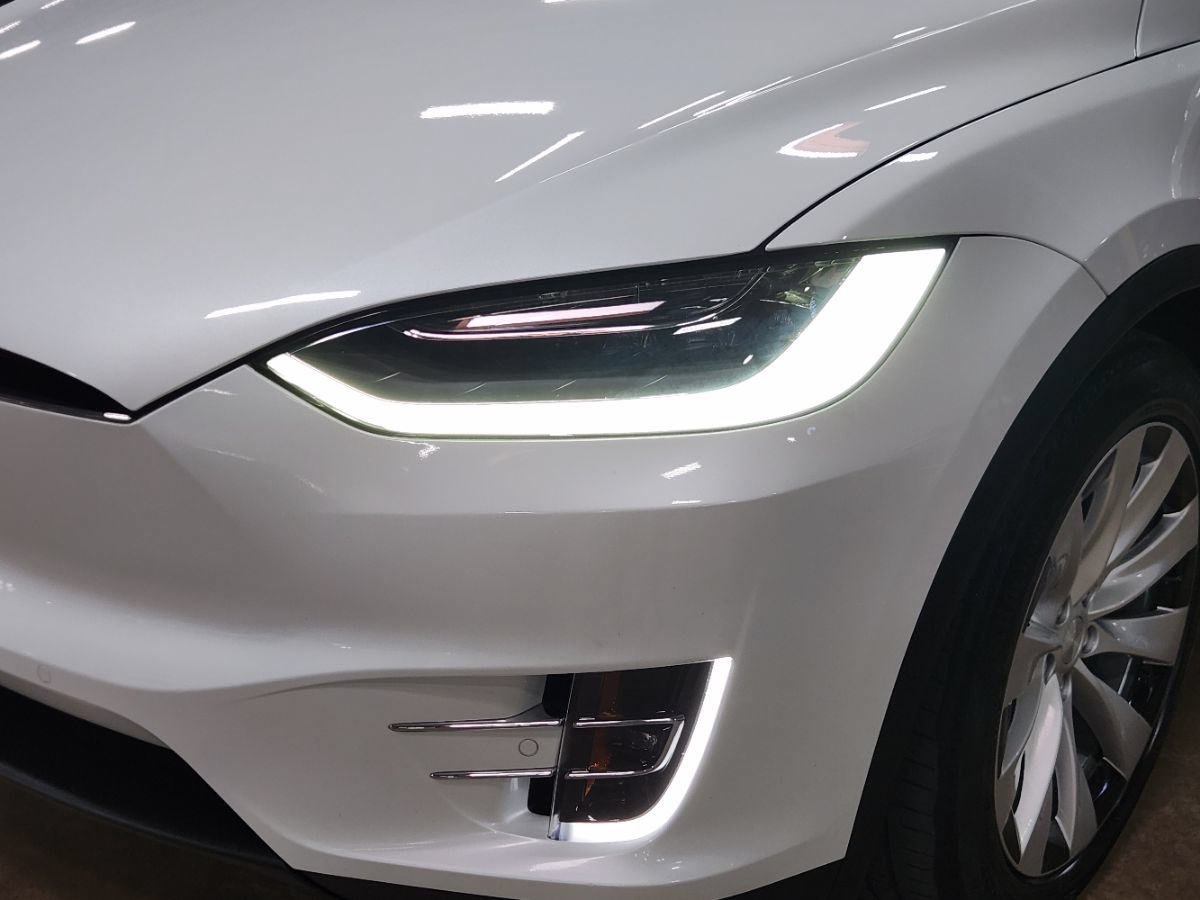 Used 2019 Tesla Model X 75D AWD/4WD image 14