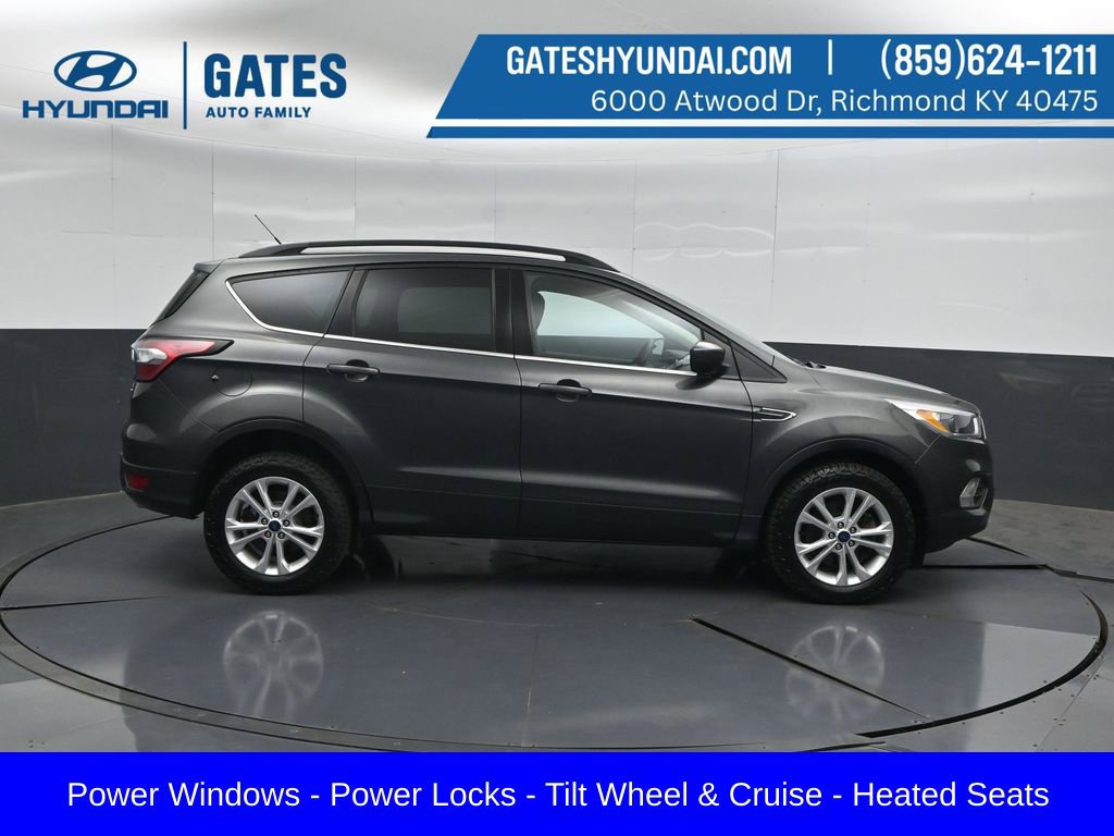 Used 2018 Ford Escape SE AWD/4WD image 3