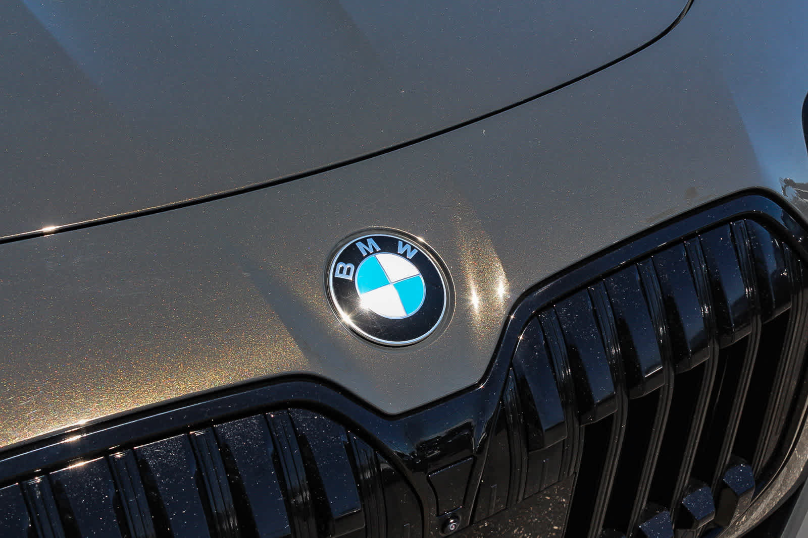 Used 2023 BMW 740i RWD image 11