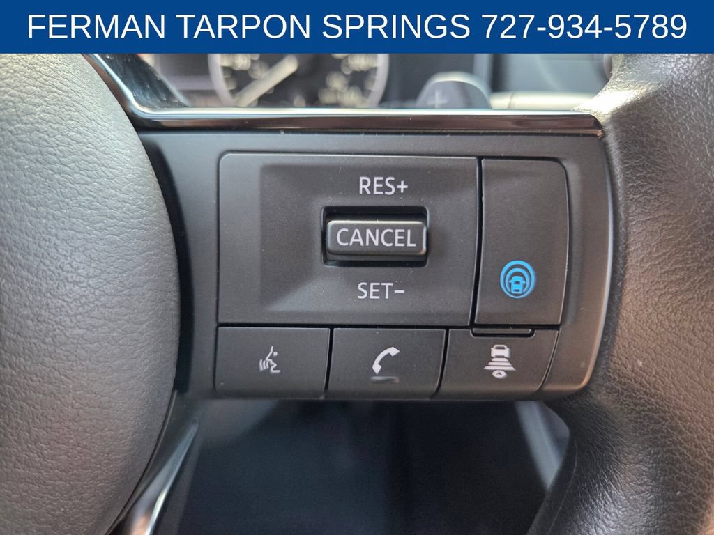 Used 2023 Nissan Rogue SV FWD image 29