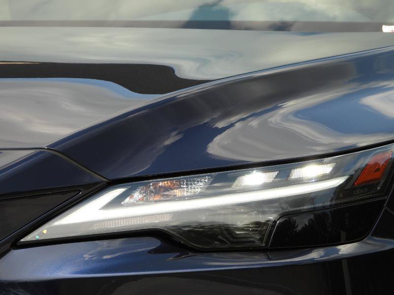 Used 2023 Lexus RX 350 Premium w/ Cold Area Package FWD image 3