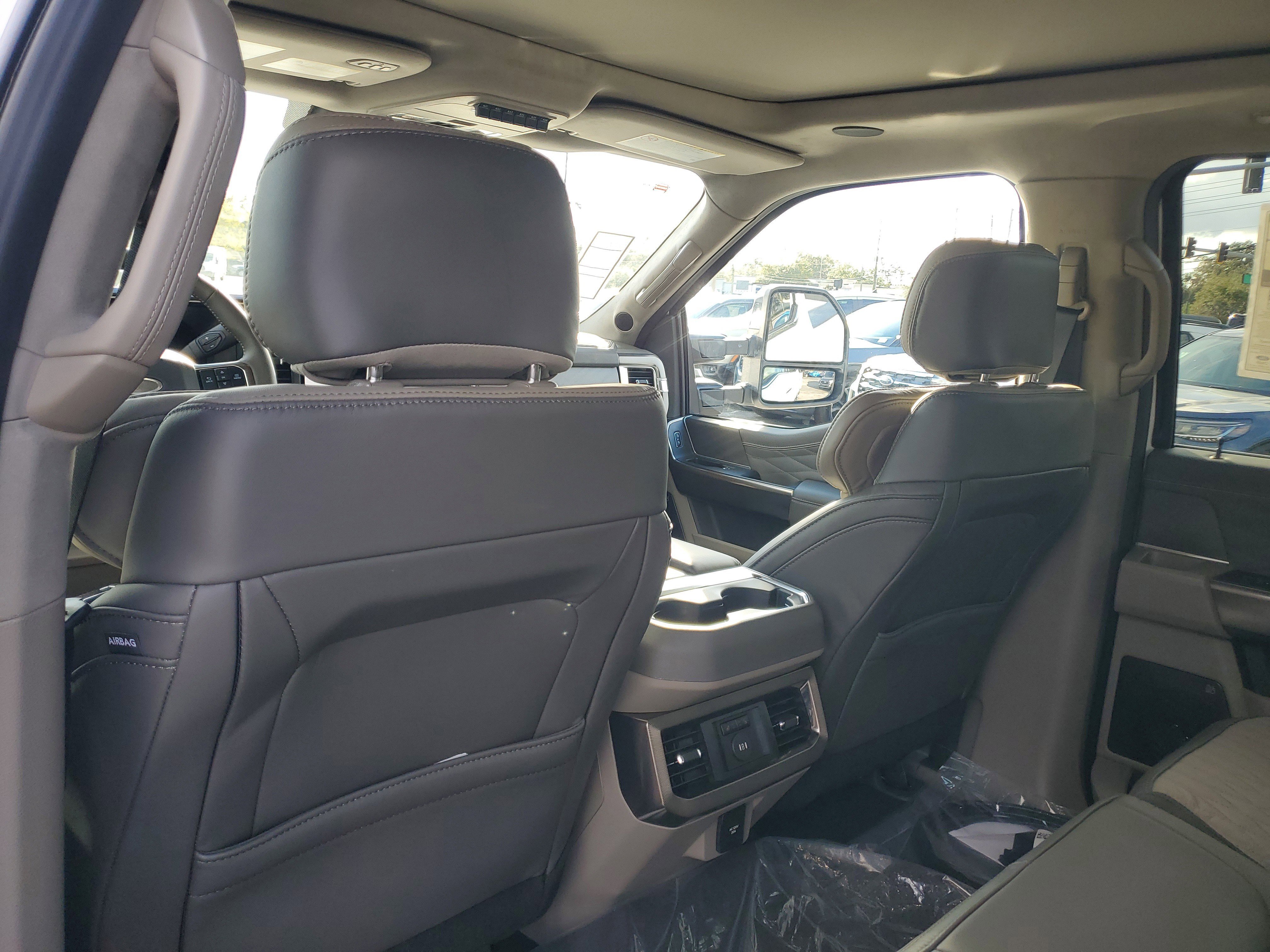 New 2026 Ford F350 Platinum w/ Platinum Plus Package image 13