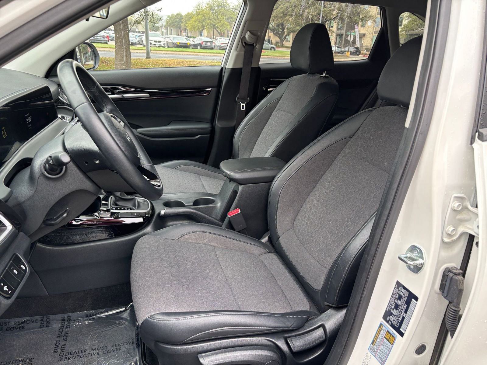 Used 2025 Kia Seltos S image 31