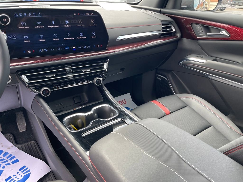 Used 2026 Chevrolet Traverse RS image 21