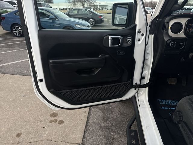Used 2024 Jeep Wrangler Unlimited Sport AWD/4WD image 23