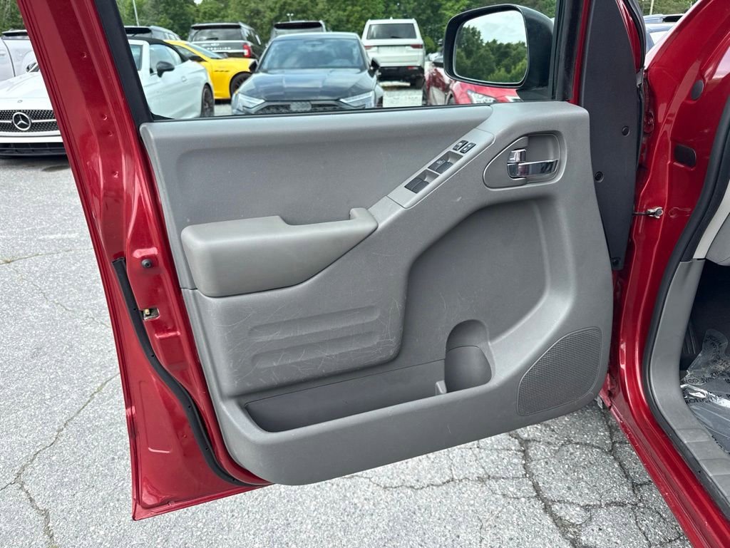 Used 2019 Nissan Frontier SV RWD image 25
