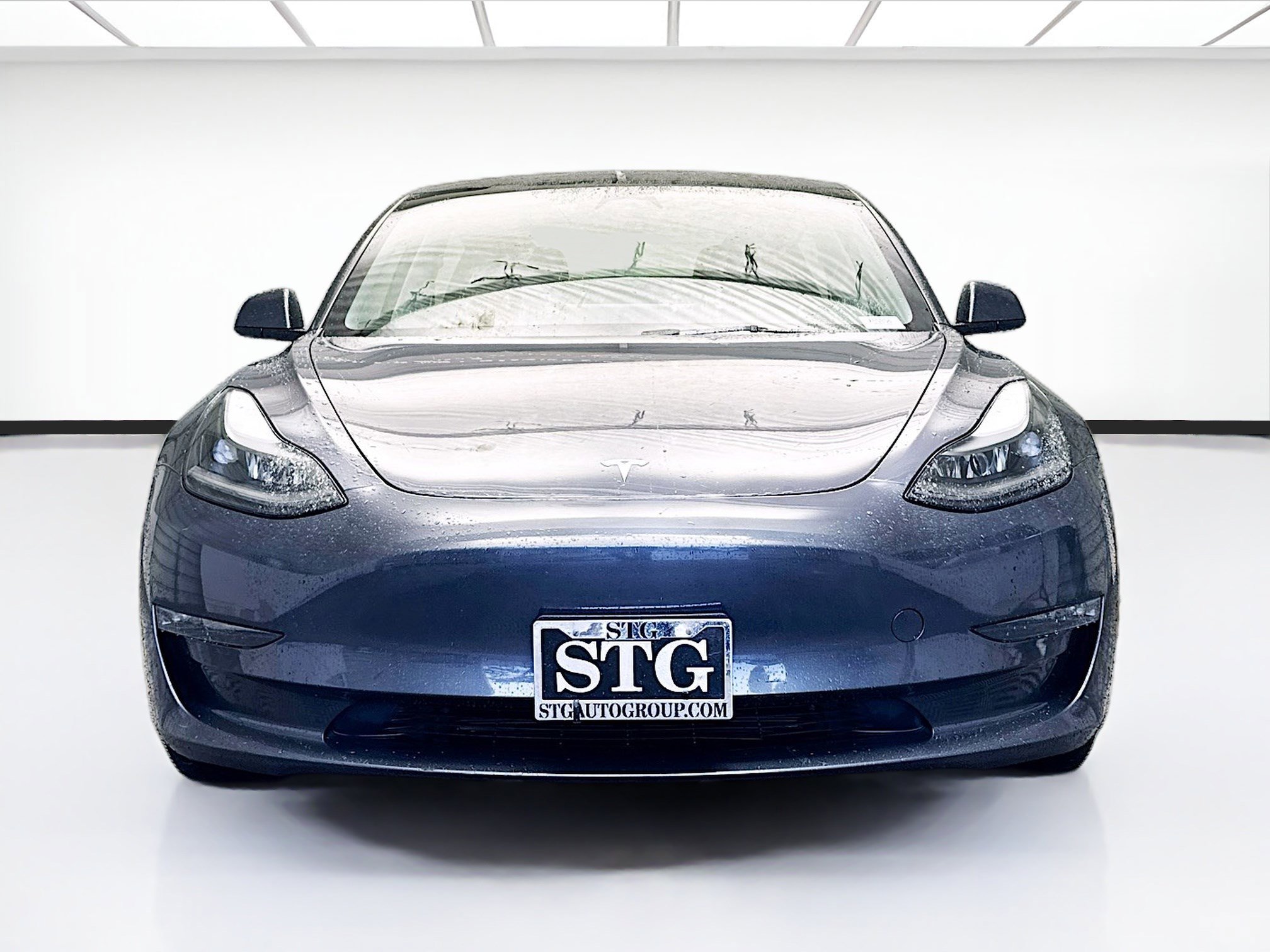 Used 2023 Tesla Model 3 Performance image 2