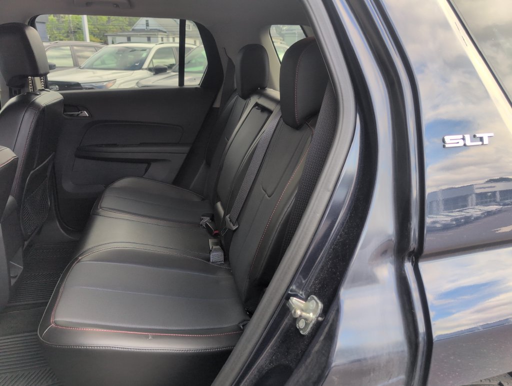 Used 2017 GMC Terrain SLT w/ Open Road Package AWD/4WD image 29