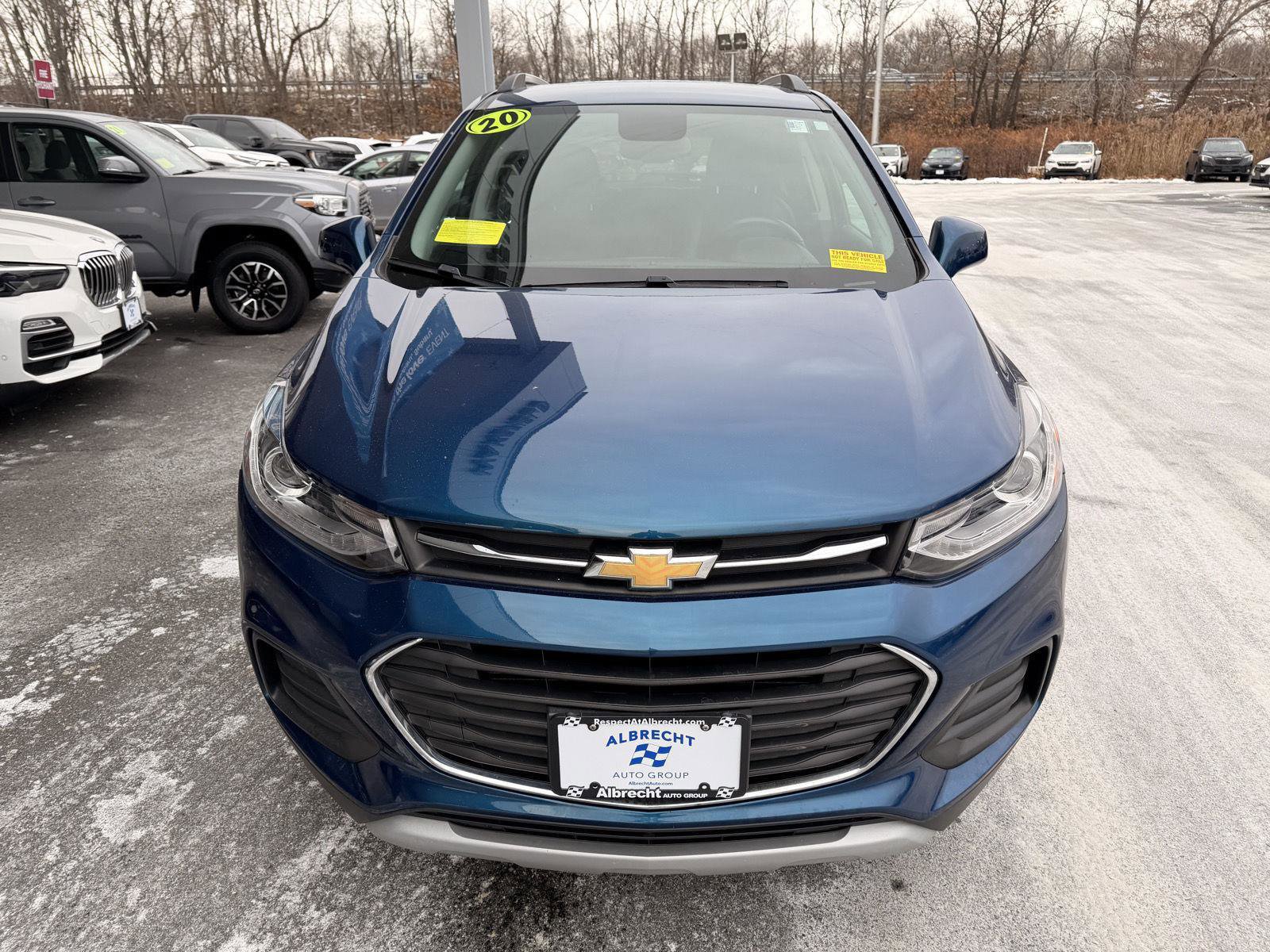 Used 2020 Chevrolet Trax LT w/ LT Convenience Package image 8