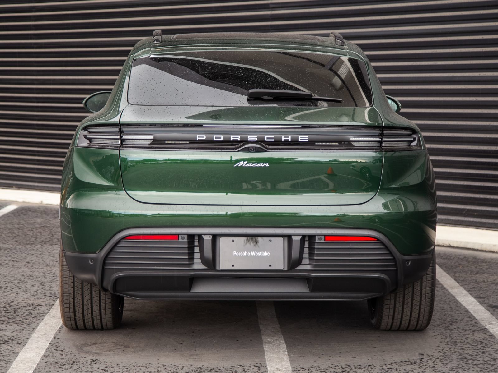 New 2026 Porsche Macan Electric RWD image 6