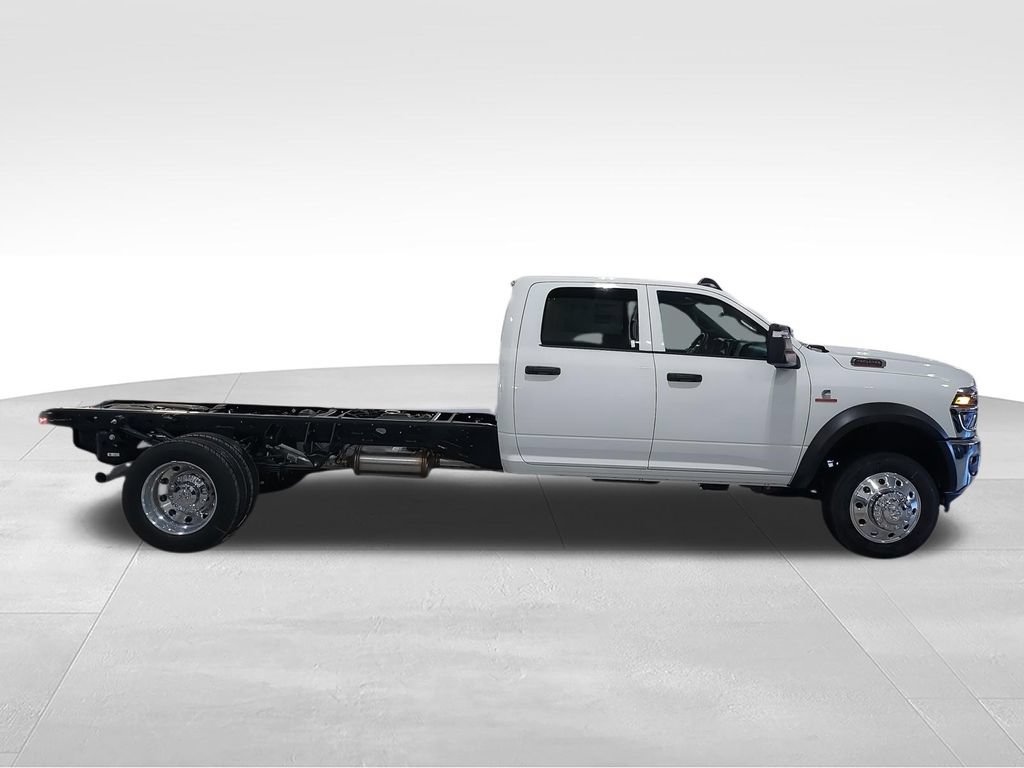 New 2026 RAM 4500 Tradesman AWD/4WD image 9