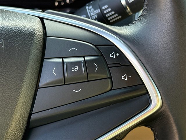 Used 2018 Cadillac XT5 FWD image 30