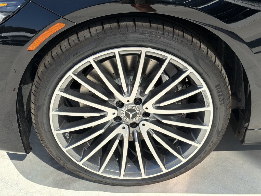New 2027 Mercedes-Benz S 580 4MATIC Sedan image 11